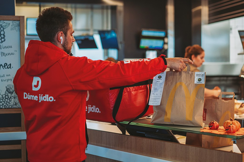 DámeJídlo / Foodora